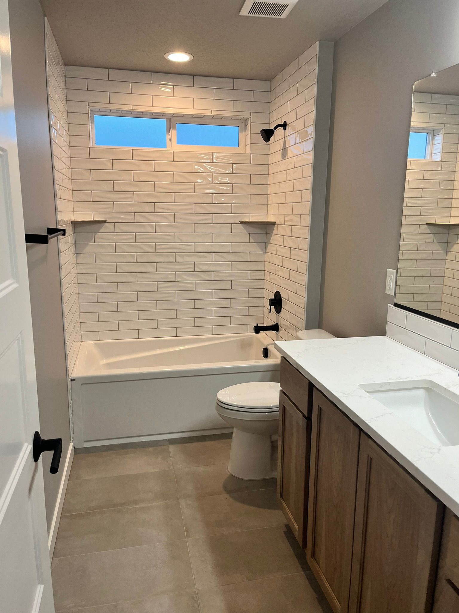 Bathroom Cleaning - Move-In-Move-out Services Near Me